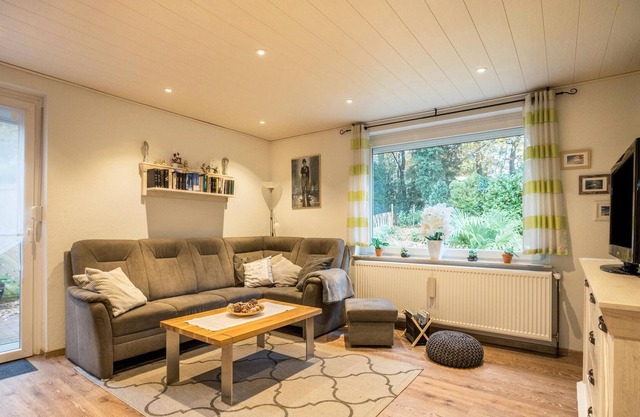 Holiday Home "Schwalbennest" with Garden, Terrace & Wi-Fi