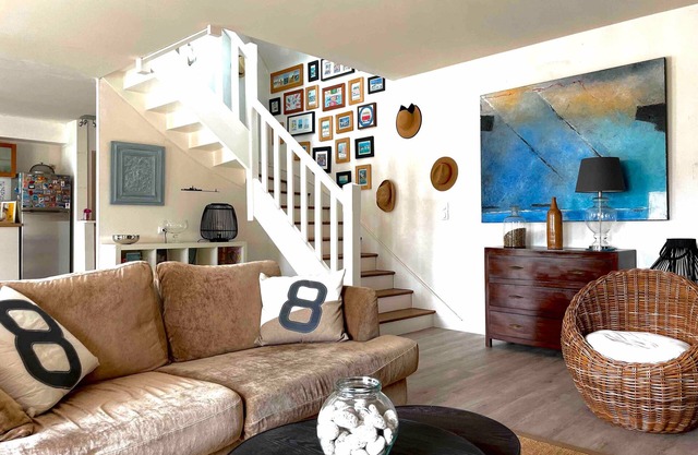 Holiday Home 'Ty Glou Maison Charmante' with Private Terrace, Private Garden and Wi-Fi