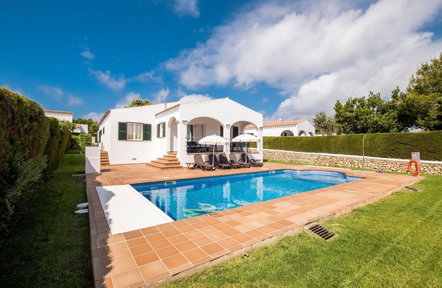 Holiday Home "Villa Finesse" with Private Pool and Garden