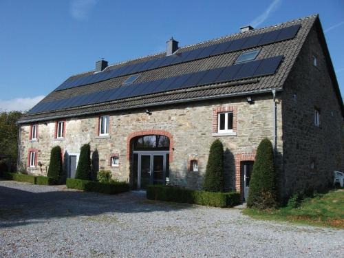 Holiday Home with Sauna in Sourbrodt