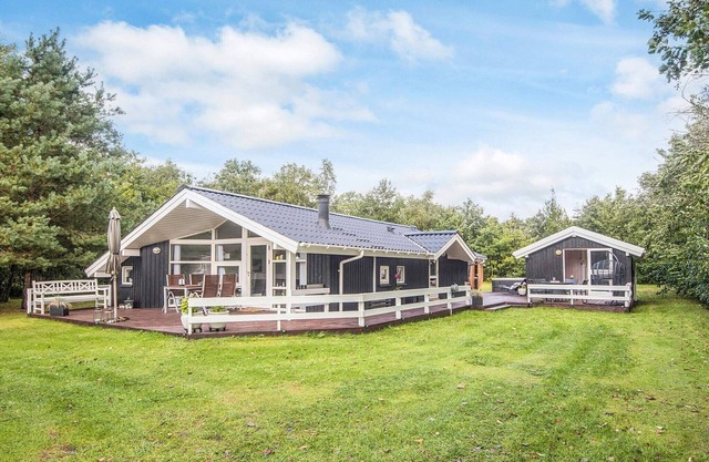 Holiday Home with Spa & Sauna