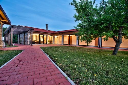Holiday Homes Chudna