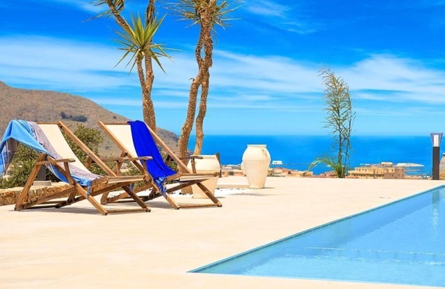 Holiday house Yeoryioupolis Kriti for 1 - 17 persons with 5 bedrooms - Holiday home