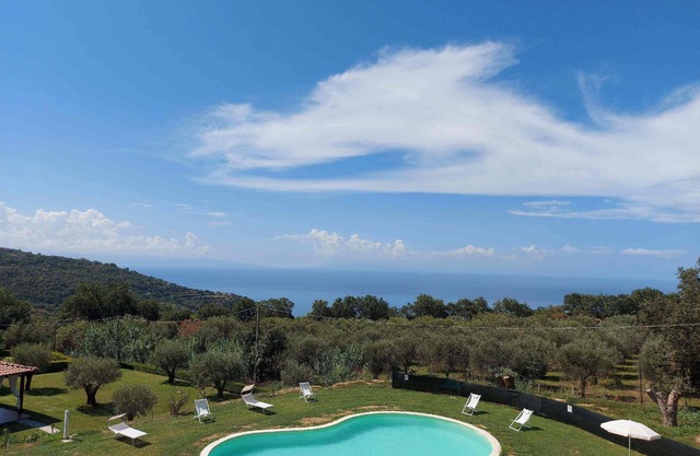 Holiday house Faro Capo Vaticano for 1 - 5 persons with 2 bedrooms - Holiday home
