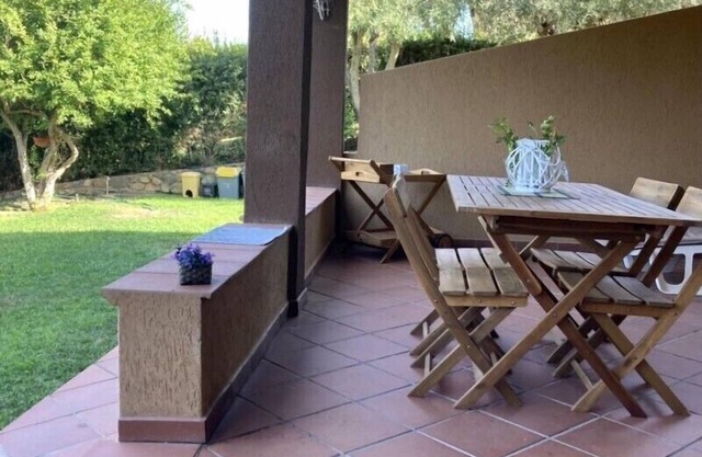 Holiday House 10min walk from the sea, surrounded by greenery with a private garden