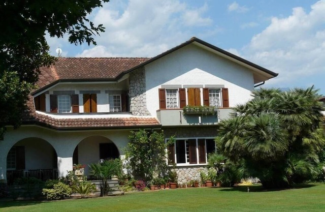 Holiday house Massa for 1 - 10 persons with 6 bedrooms - Holiday home
