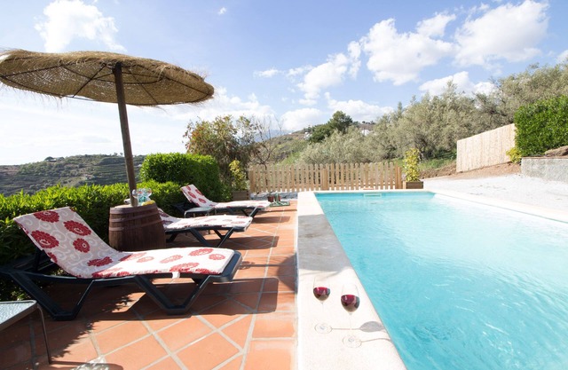 Holiday House Montepiscina Country house with sea views