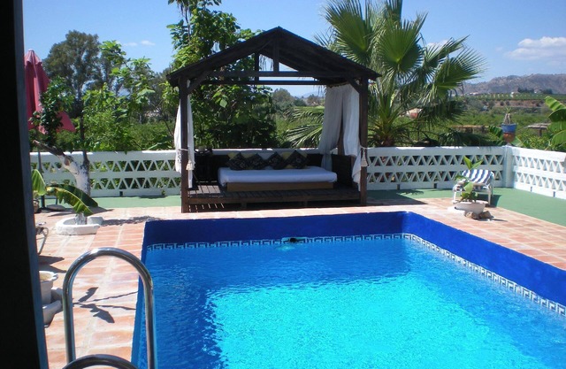 Holiday house Pizarra for 1 - 8 persons with 4 bedrooms - Holiday house