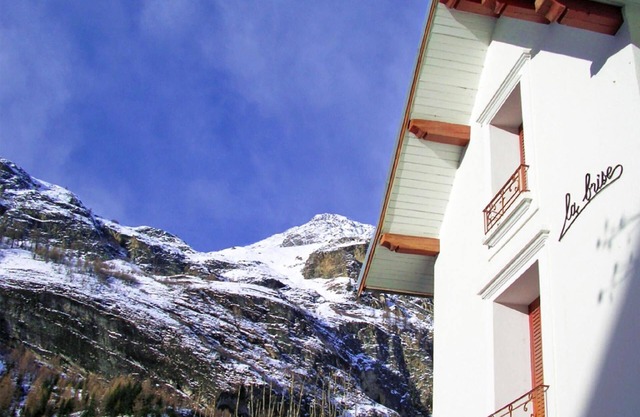 Holiday house Tignes for 1 - 14 persons with 7 bedrooms - Holiday home