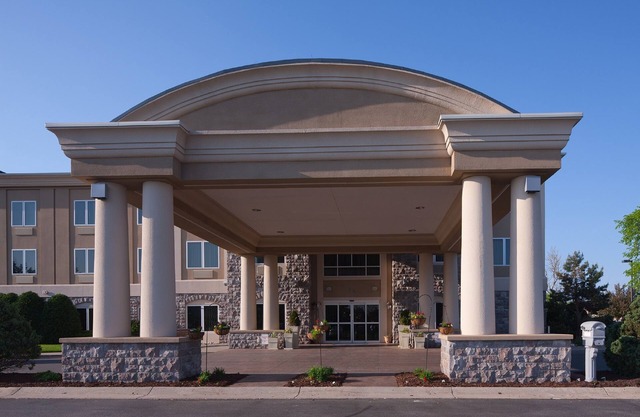 Holiday Inn Express Hotel & Suites Saginaw by IHG