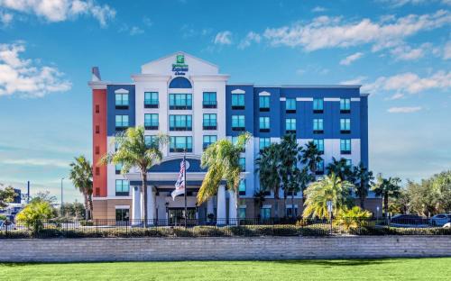 Holiday Inn Express-International Drive by IHG