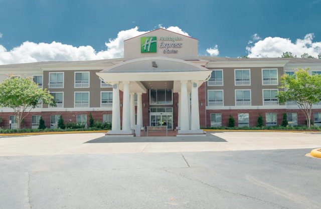 Holiday Inn Express Hotel and Suites Natchitoches by IHG