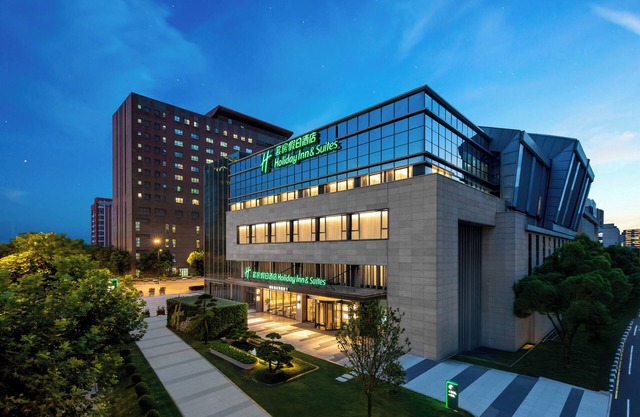 Holiday Inn Hotel & Suites Shanghai Changfeng by IHG