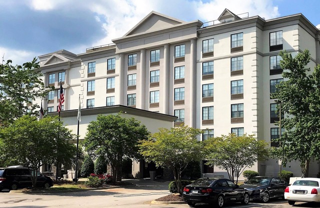 Holiday Inn Hotel & Suites Raleigh/Cary by IHG