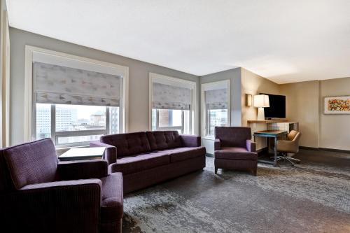 Holiday Inn - Ottawa Dwtn - Parliament Hill by IHG