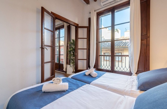 HOLIDAY PALMA APARTMENT 3