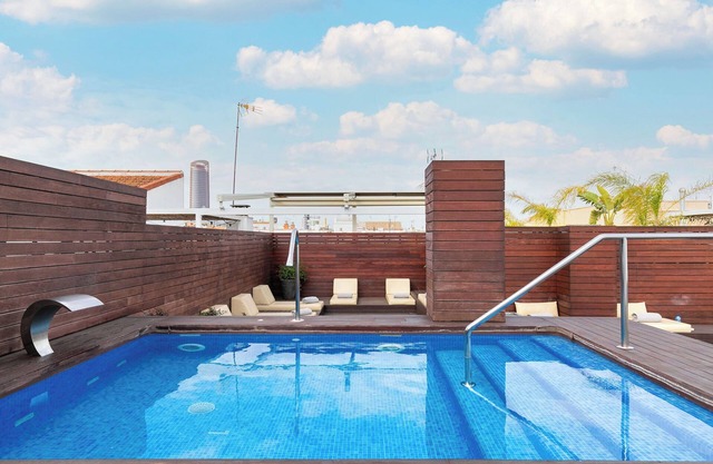 Holiday Rentals Tempa Museo