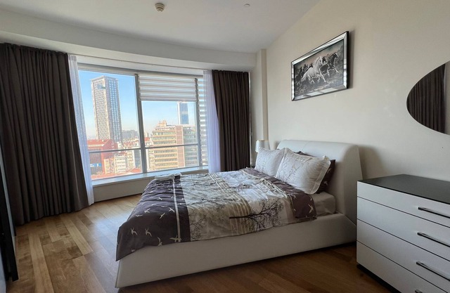 Home 3 master bedroom - boghaz view center of Istanbul shishli