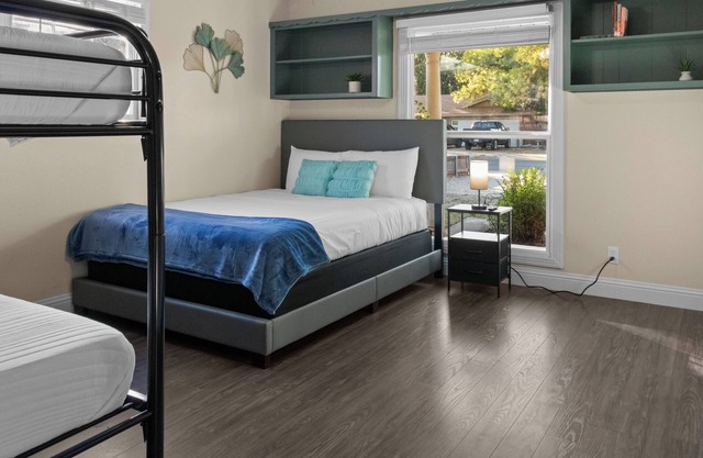 Home Away from Home, King Bed, Easy to get around.