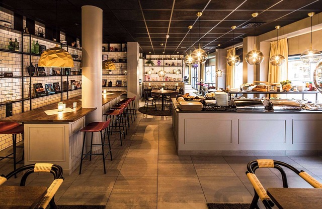 Home Hotel Bristol – Dinner included