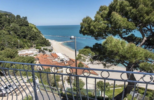 Home on the sea - Numana, prestigious sky-land with sea view