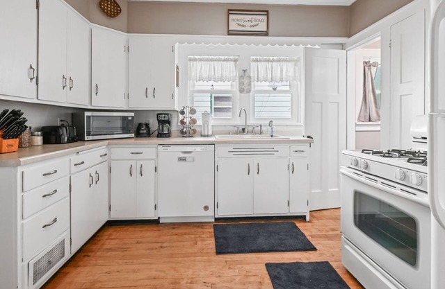 Home Sweet Home 4 bed 2 bath on the North Side of Wausau's Downtown