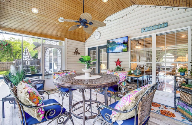 Home Sweet Home' w/Private Pool + Patio!