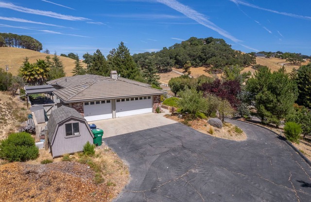 Home Sweet Home-Your Wine Country Home Away from Home!