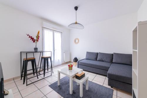 Home Up Enghien