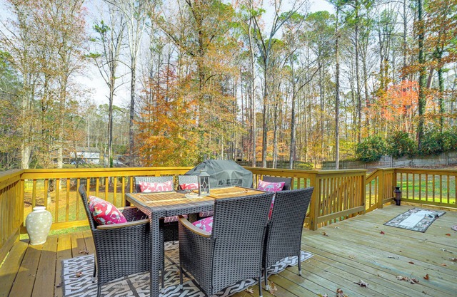 Home w/Grill & Games - 17 Mi to LakePointe Sports