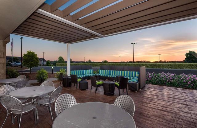 Home2 Suites by Hilton Charlotte University Research Park