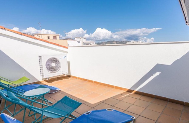 HomeHolidaysRentals Ilusion