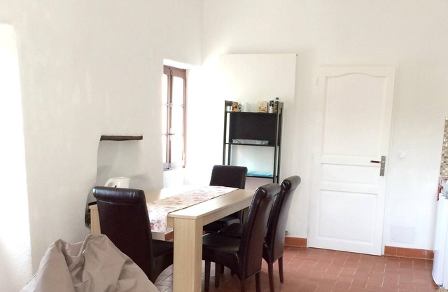 Homerez - Amazing appartement for 3 ppl. with shared pool at Montauriol