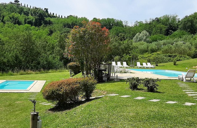 Homerez - Beautiful appartement for 5 ppl. with shared pool at Montecarlo