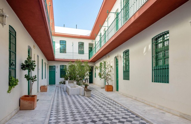 Homerez - Beautiful appartement for 4 ppl. at Sevilla