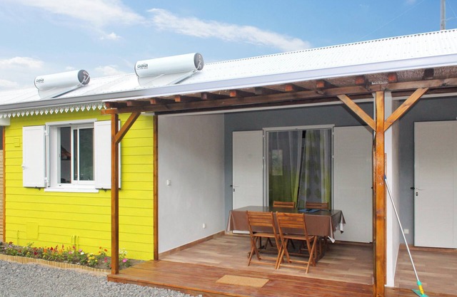 Homerez - Charming House in Cilaos with Mountain View