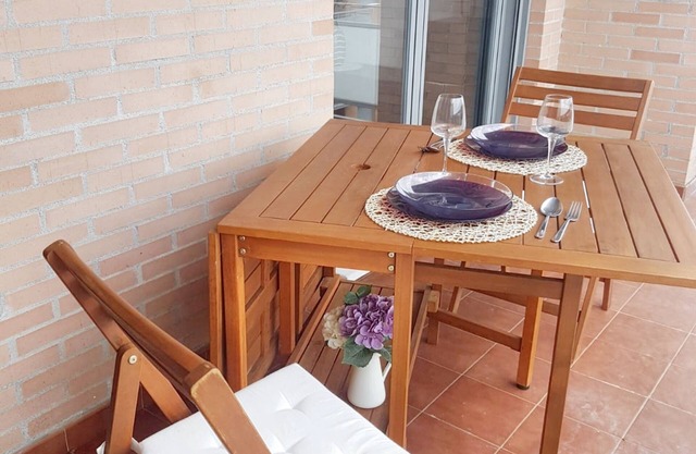 Homerez - Comfort Apartment Cirueña + Pool 60 m²