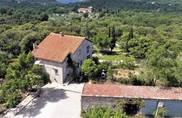 Homerez - House Les Vans, Mountain View