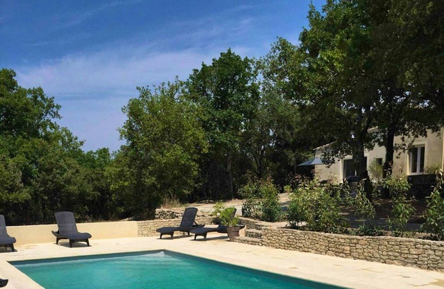 Homerez - Nice property for 4 ppl. with shared pool and terrace at Venasque