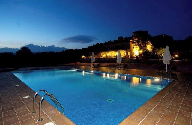 Homerez - Spacious Villa in Sant Gregori with Private Pool