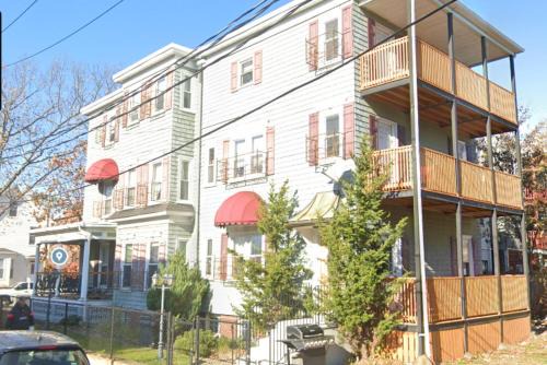 Homestay Near South Boston