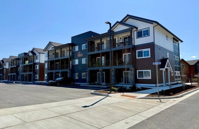 Homestead Village - Two Bedroom Condo Ground Floor