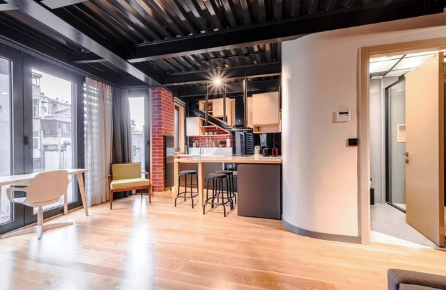 Homie Suites | Cihangir | 1br Apartment #L3