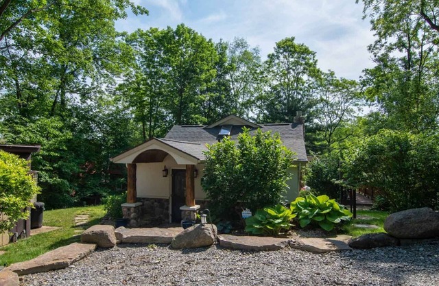 Honeoye Haven: Family Retreat on Honeoye Lake