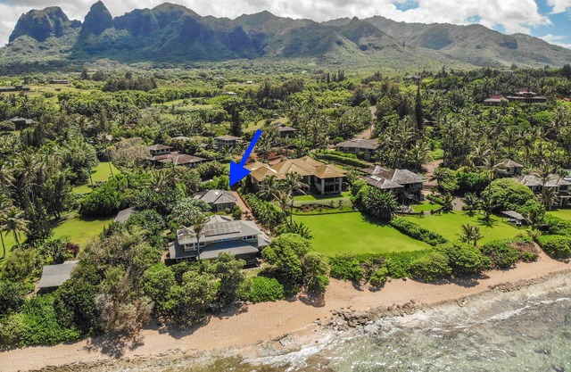 Honeymoon Cottage TVNC 5069 - Short walk to the beach!
