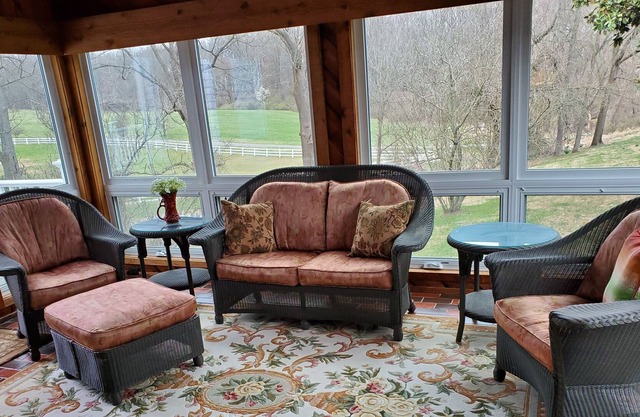 Horse friendly. Walk, bike, hack to Fair Hill. Minutes from Newark, DE. No pets.
