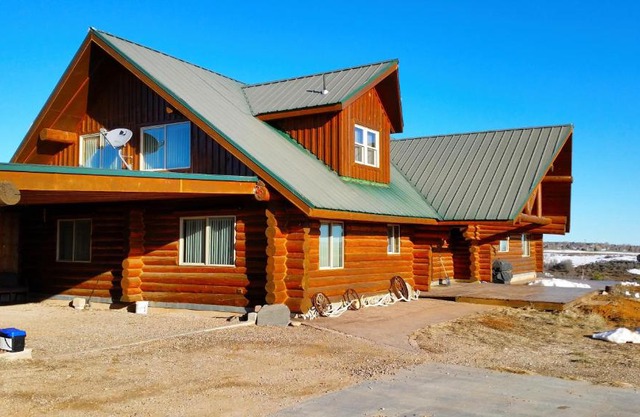 Horsehead Mountain Lodge, Stunning Log Cabin with Amazing Views