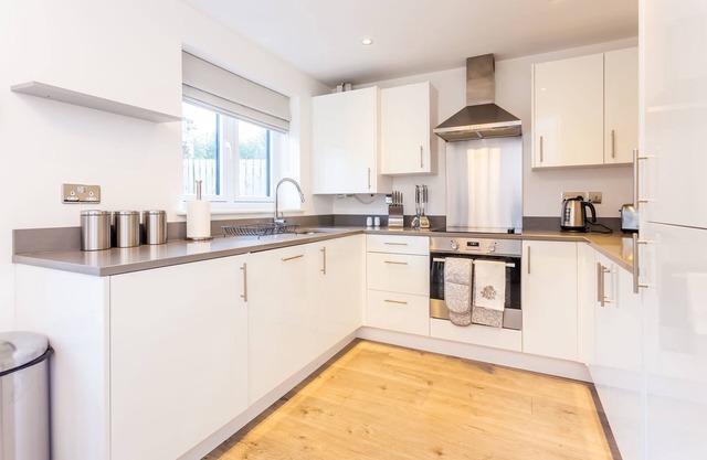 Host & Stay | Whinney Hill