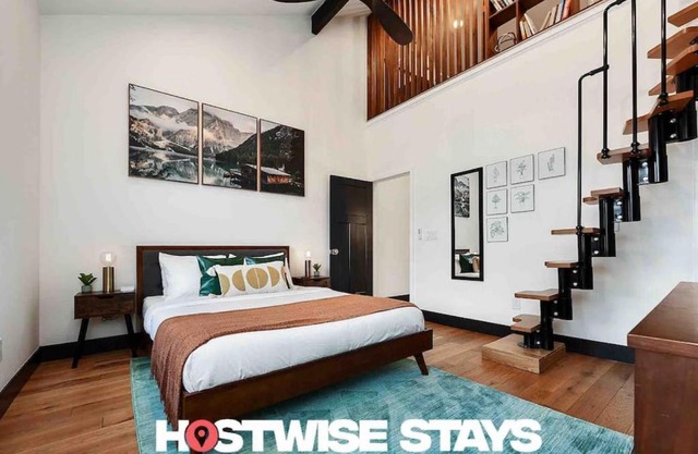 HostWise Stays - The Lodi - Lower Lawrenceville, Beautiful!