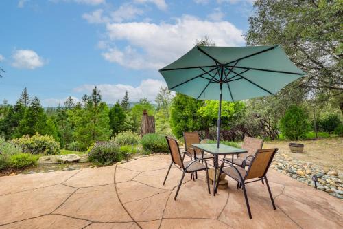 Hot Tub, Games and Sports Luxury Yosemite Escape